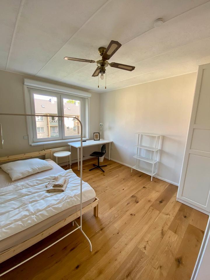 Voll möbiliertes WG Zimmer (2er WG) 10 min. Zur HSDFOM