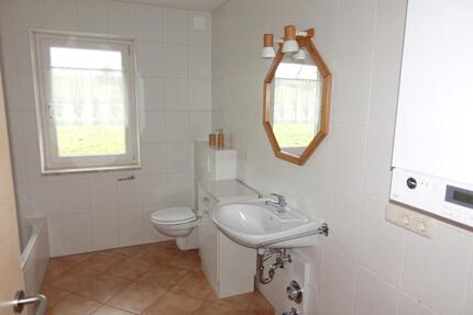 Wohnung Bad Neualbenreuth - 2 Zimmer, 67 m&sup2;, 400&euro; | Angebot:25124469