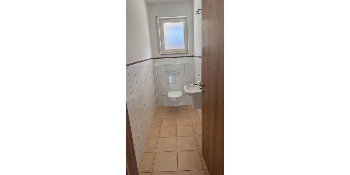 Erdgeschoßwohnung Kupferzell - 3.5 Zimmer, 163 m&sup2;, 1.540&euro; | Angebot:26616085