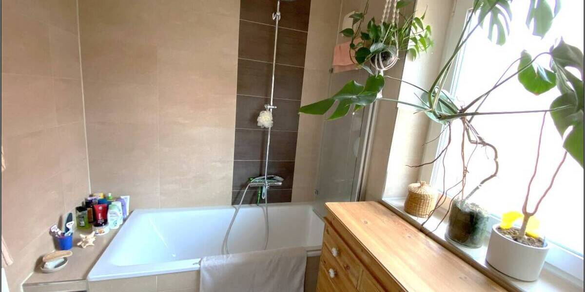 Doppelhaushälfte Oldenburg Ofenerdiek - 4 Zimmer, 100 m&sup2;, 1.200&euro; | Angebot:26189369