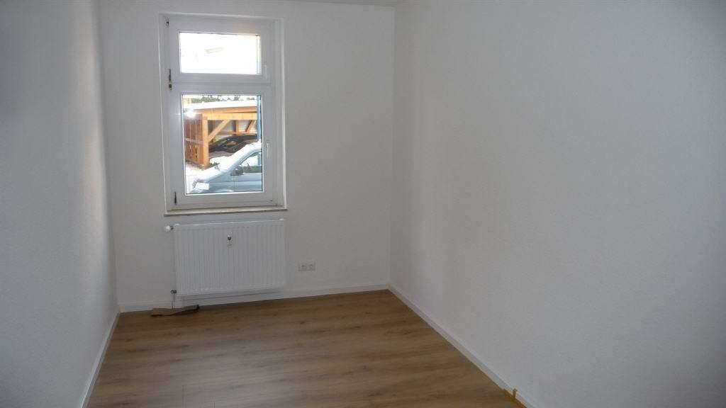 Etagenwohnung Oelsnitz/Erzgeb.-Oelsnitz Oelsnitz - 2 Zimmer, 52 m&sup2;, 340&euro; | Angebot:26450121