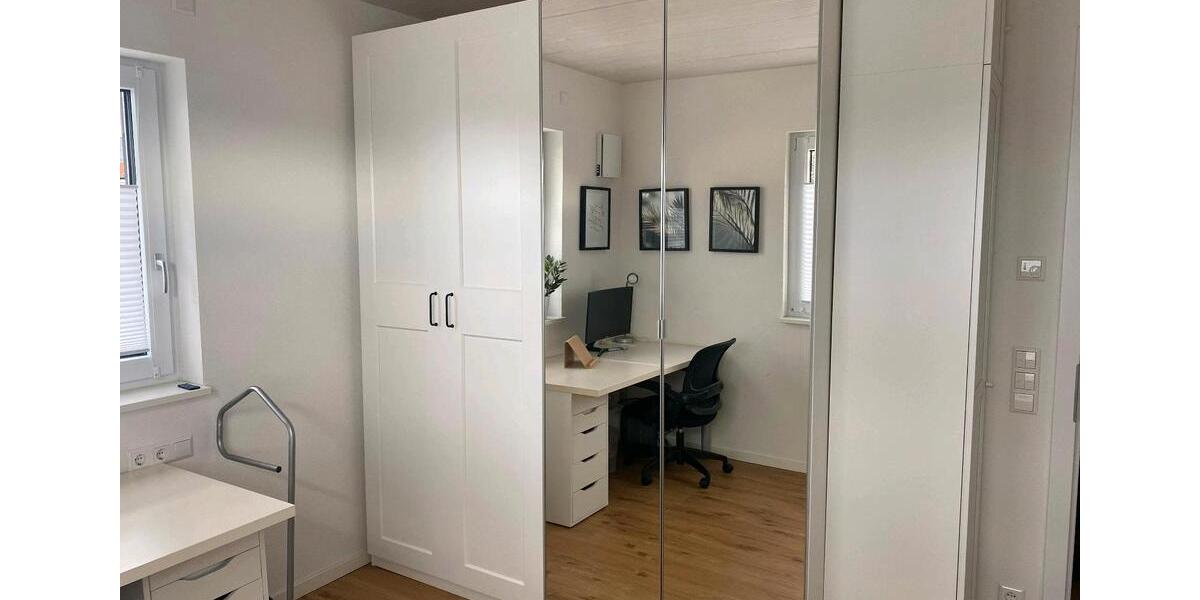 Etagenwohnung Neuler - 3 Zimmer, 80 m&sup2;, 950&euro; | Angebot:25987978