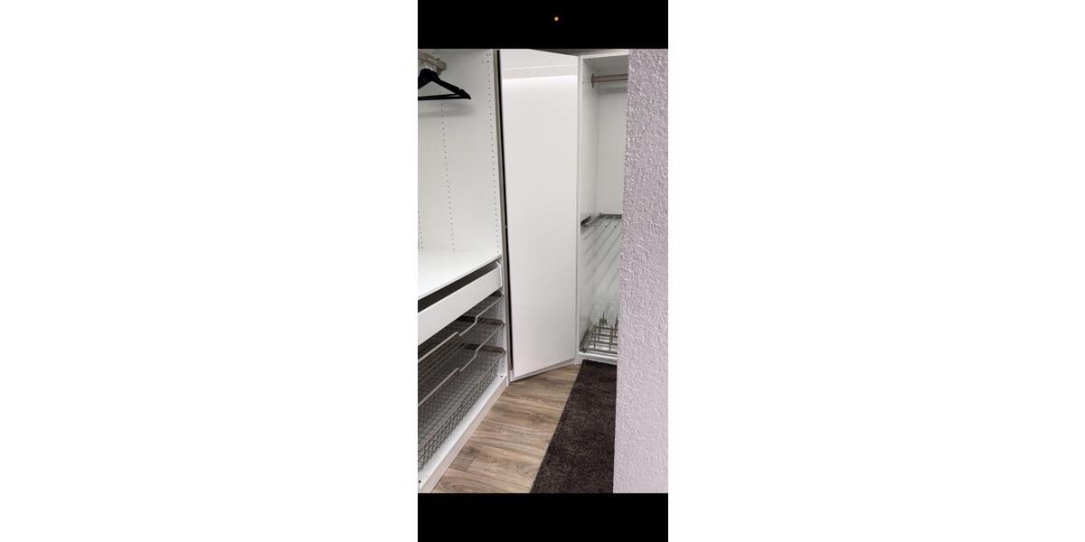 Etagenwohnung Kreßberg - 2 Zimmer, 66 m&sup2;, 1.000&euro; | Angebot:25917342