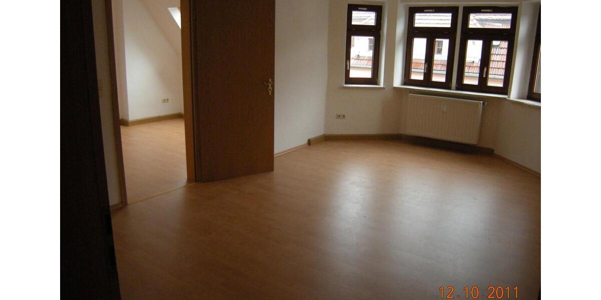 Etagenwohnung Falkenstein/Vogtland Vogtland - 3 Zimmer, 81 m&sup2;, 450&euro; | Angebot:26213075
