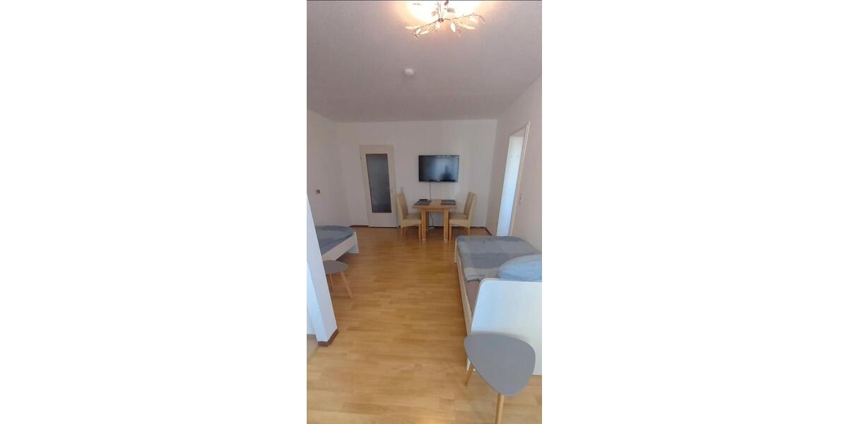 Wohnen auf Zeit Nürnberg Gaismannshof - 10 Zimmer, 200 m&sup2;, 10&euro; | Angebot:26286352
