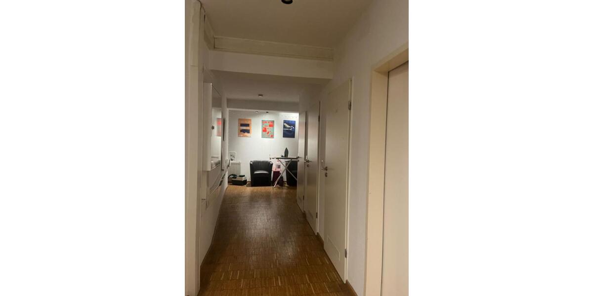 Wohnen auf Zeit Düsseldorf Stadtbezirk 3 - 13 Zimmer, 215 m&sup2;, 730&euro; | Angebot:25982288