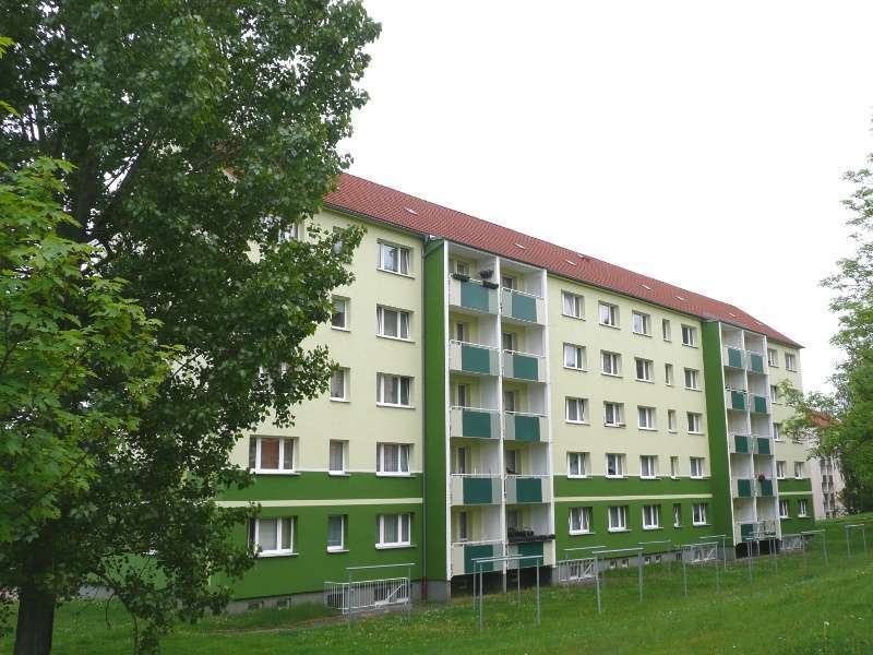 Wohnung zum Mieten in Limbach-Oberfrohna 320 € 59.16 m²