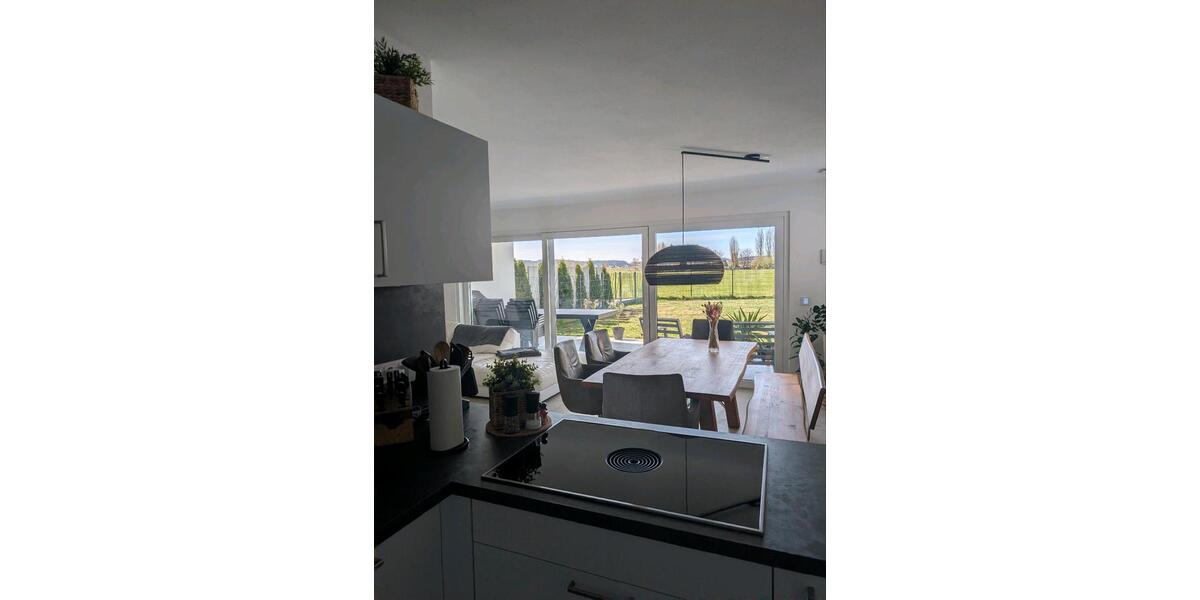 Doppelhaushälfte Karlskron - 4.5 Zimmer, 146 m&sup2;, 1.990&euro; | Angebot:26278689