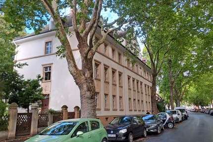 Wohnung Wiesbaden Biebrich - 3 Zimmer, 113 m&sup2;, 1.480&euro; | Angebot:25258484