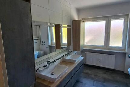 Wohnung Garching an der Alz - 3.5 Zimmer, 150 m&sup2;, 1.300&euro; | Angebot:26448816
