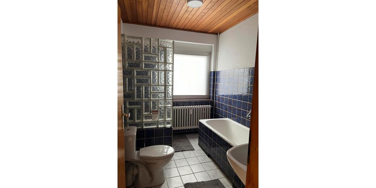 Wohnen auf Zeit Rinteln - 3 Zimmer, 70 m&sup2;, 385&euro; | Angebot:26454125