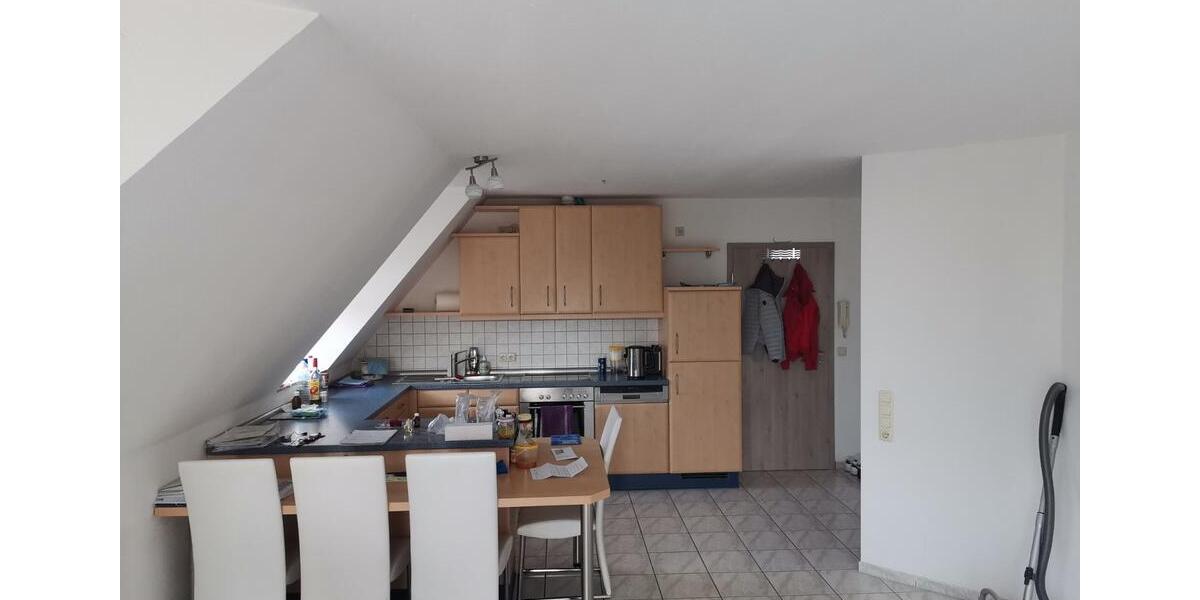 Dachgeschoßwohnung Schweinfurt Gartenstadt - 2 Zimmer, 47 m&sup2;, 725&euro; | Angebot:25283563