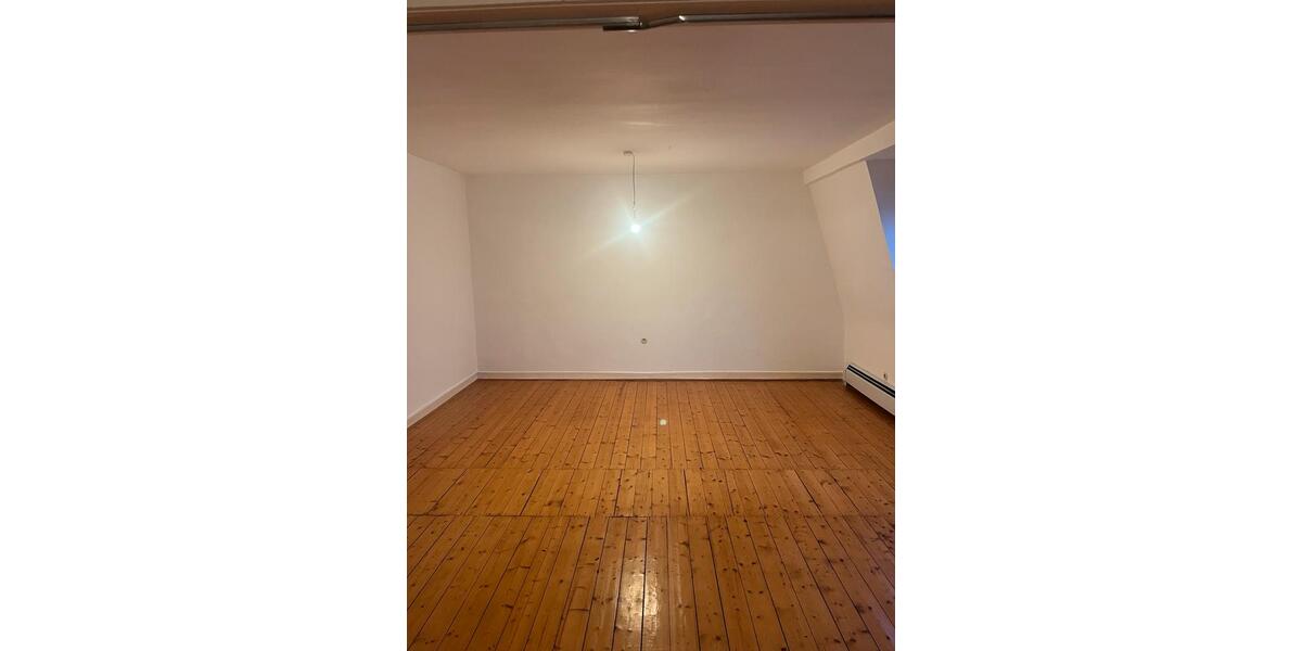 Dachgeschoßwohnung Koblenz Bubenheim - 2.5 Zimmer, 75 m&sup2;, 740&euro; | Angebot:24984254