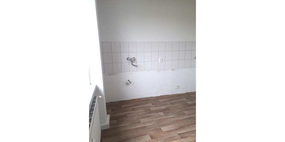 Hochparterre Löcknitz - 3 Zimmer, 66 m&sup2;, 326&euro; | Angebot:12327147