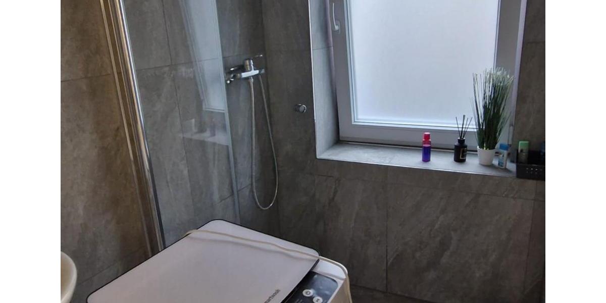 3-Zimmerwohnung mit Wlan, TV, Küche, DuscheWC, Waschmaschine 3 zimmer