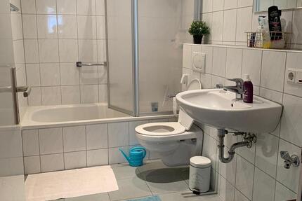 Wohnen auf Zeit Bremerhaven Mitte - 3 Zimmer, 17 m&sup2;, 310&euro; | Angebot:26658966