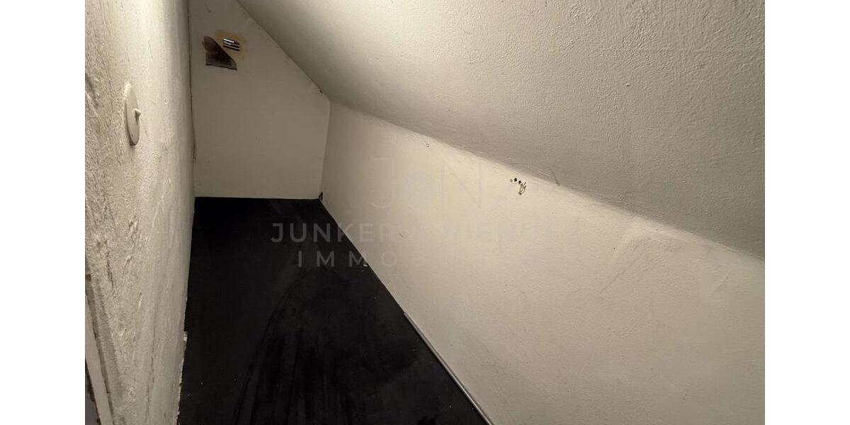 Etagenwohnung Oerlinghausen - 4 Zimmer, 120 m&sup2;, 1.200&euro; | Angebot:23246357