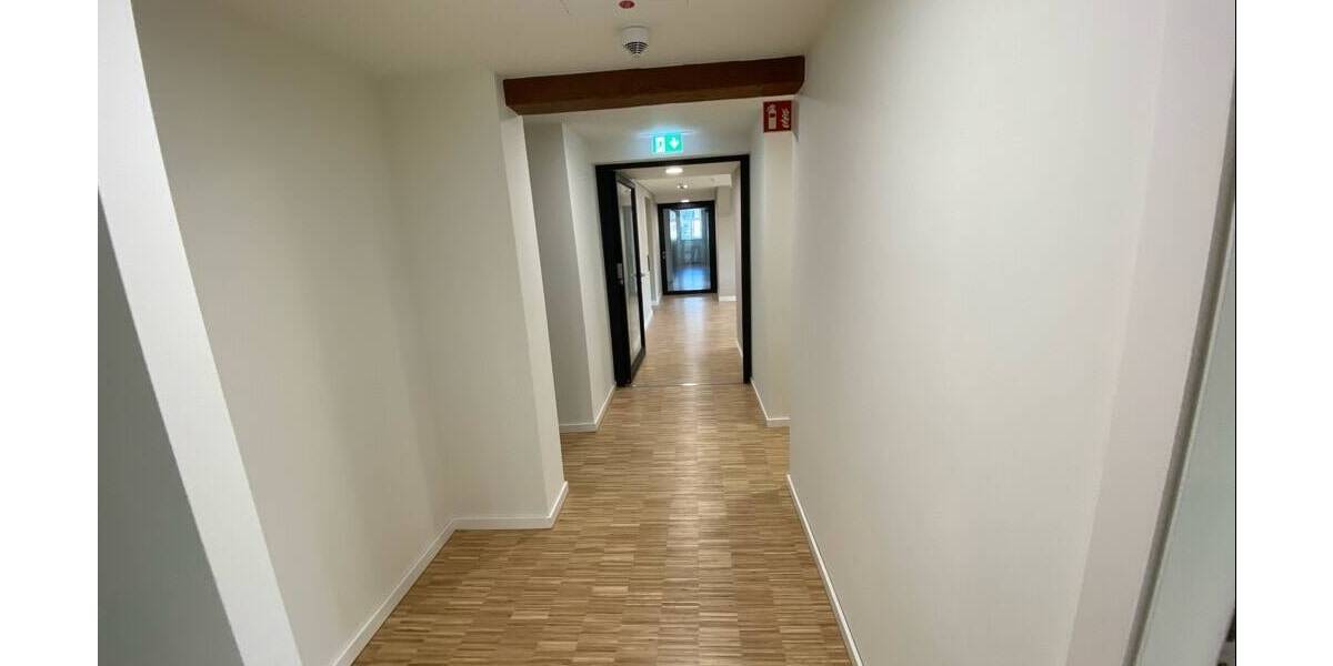 Gewerbeobjekt Gengenbach - 4 Zimmer, 1.996&euro; | Angebot:25729782