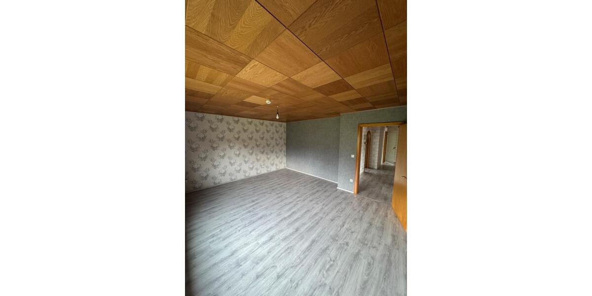 Etagenwohnung Weilburg - 5 Zimmer, 155 m&sup2;, 1.600&euro; | Angebot:26551690