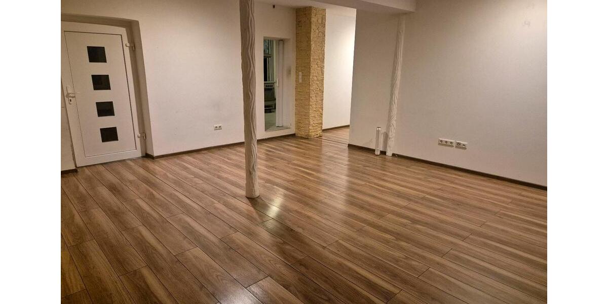 Erdgeschoßwohnung Bad Dürkheim - 1 Zimmer, 60 m&sup2;, 820&euro; | Angebot:24385431