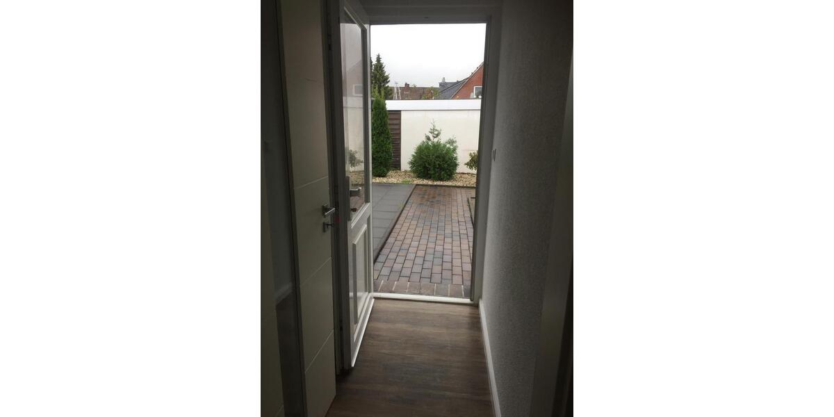 Einfamilienhaus Varel - 3 Zimmer, 85 m&sup2;, 800&euro; | Angebot:25146945