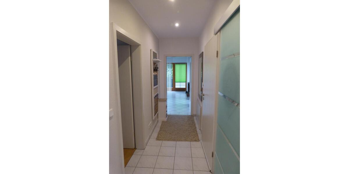 Dachgeschoßwohnung Veitsbronn - 2 Zimmer, 67 m&sup2;, 450&euro; | Angebot:24478801