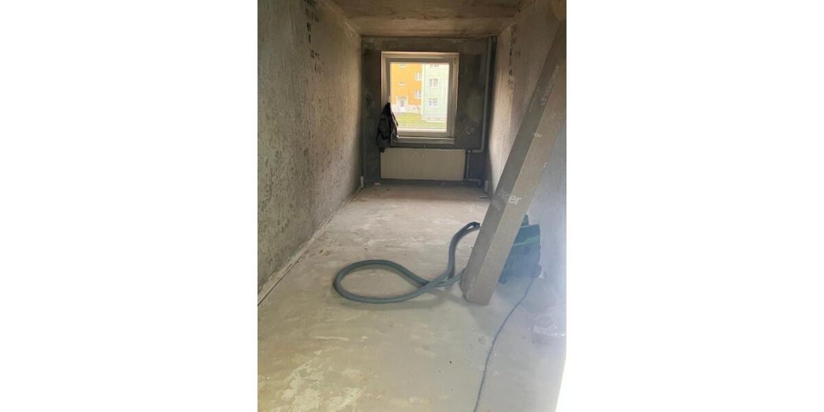 Wir sanieren für Sie! 3 zimmer