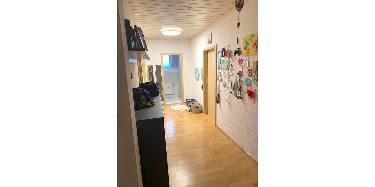 Erdgeschoßwohnung Murrhardt - 5 Zimmer, 159 m&sup2;, 1.520&euro; | Angebot:26589352