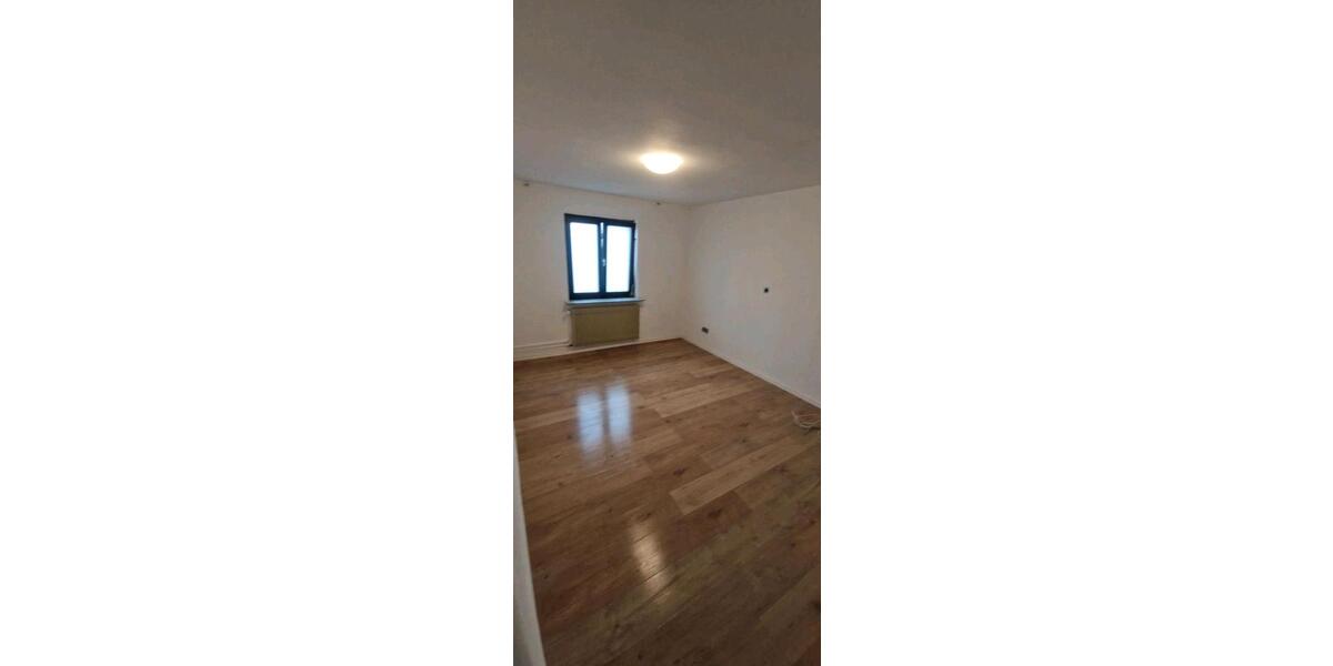 Dachgeschoßwohnung Balingen - 2.5 Zimmer, 40 m&sup2;, 680&euro; | Angebot:24855446