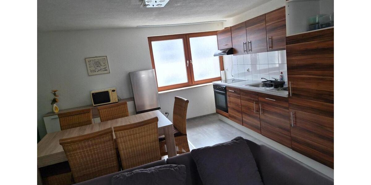Etagenwohnung Bad Mergentheim - 2 Zimmer, 65 m&sup2;, 1.250&euro; | Angebot:26537292