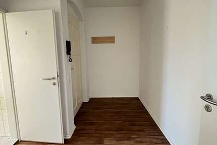 Wohnung Hainichen - 3 Zimmer, 62 m&sup2;, 335&euro; | Angebot:24552916