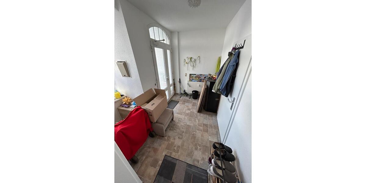 Erdgeschoßwohnung Hainichen - 1 Zimmer, 47 m&sup2;, 300&euro; | Angebot:26462311