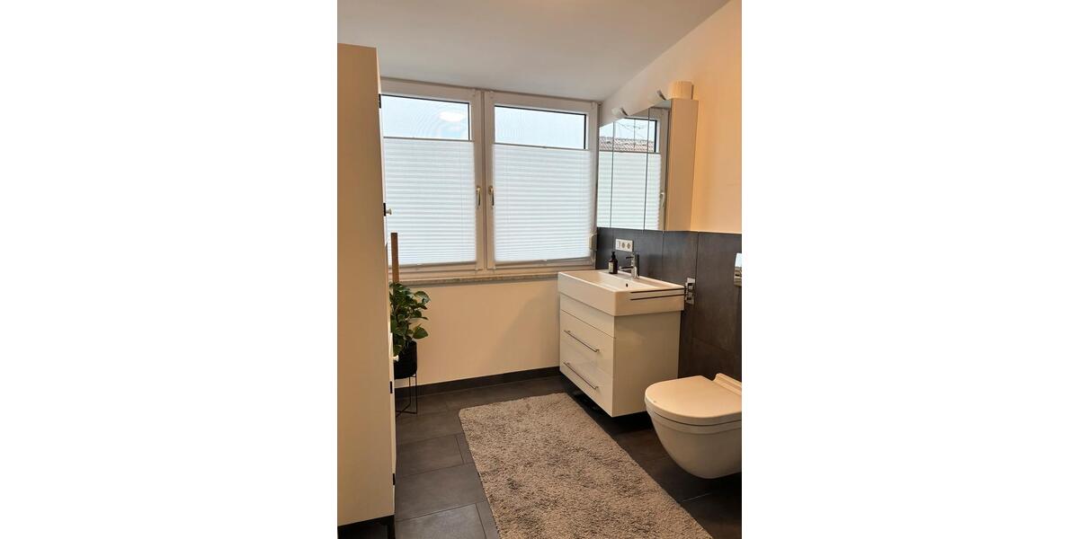 Wohnen auf Zeit Karlsfeld - 3 Zimmer, 130 m&sup2;, 1.950&euro; | Angebot:24584159