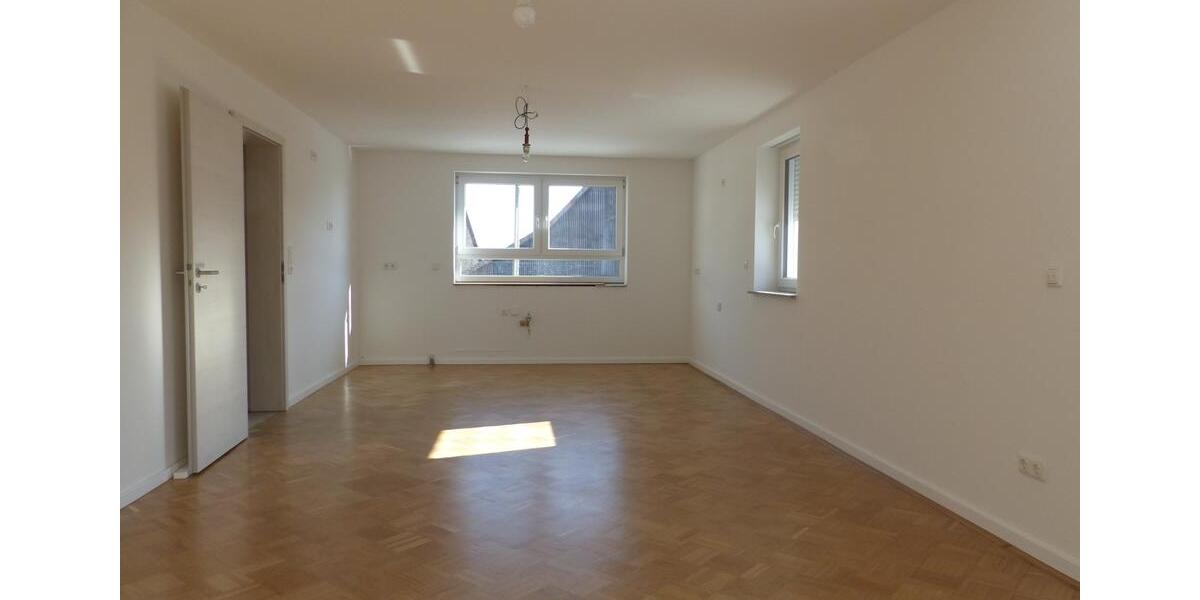 Erdgeschoßwohnung Birstein - 3 Zimmer, 86 m&sup2;, 800&euro; | Angebot:25475957