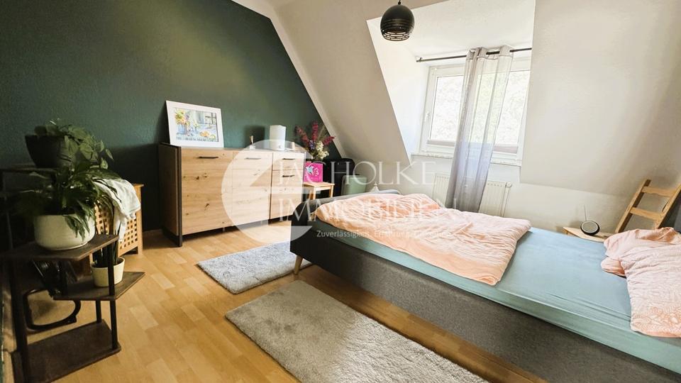 4-Zimmer-Dachgeschoßwohnung in ruhiger Lage von Uelzen – bezugsfrei ab 01.11.2025