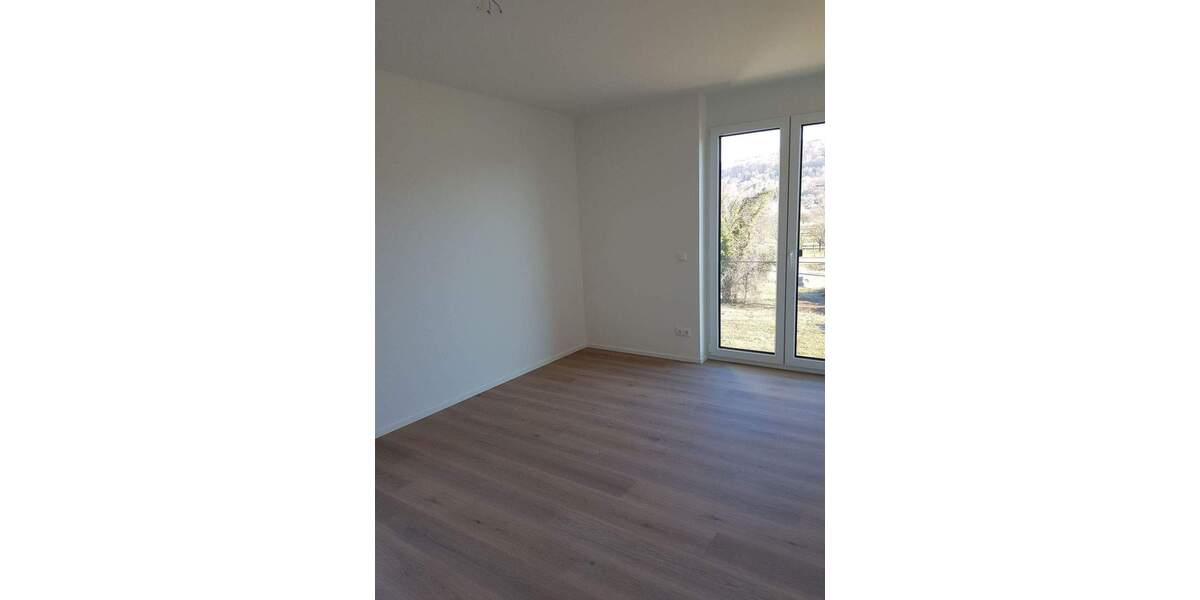 Etagenwohnung Weil am Rhein - 3 Zimmer, 93 m&sup2;, 1.525&euro; | Angebot:25703784