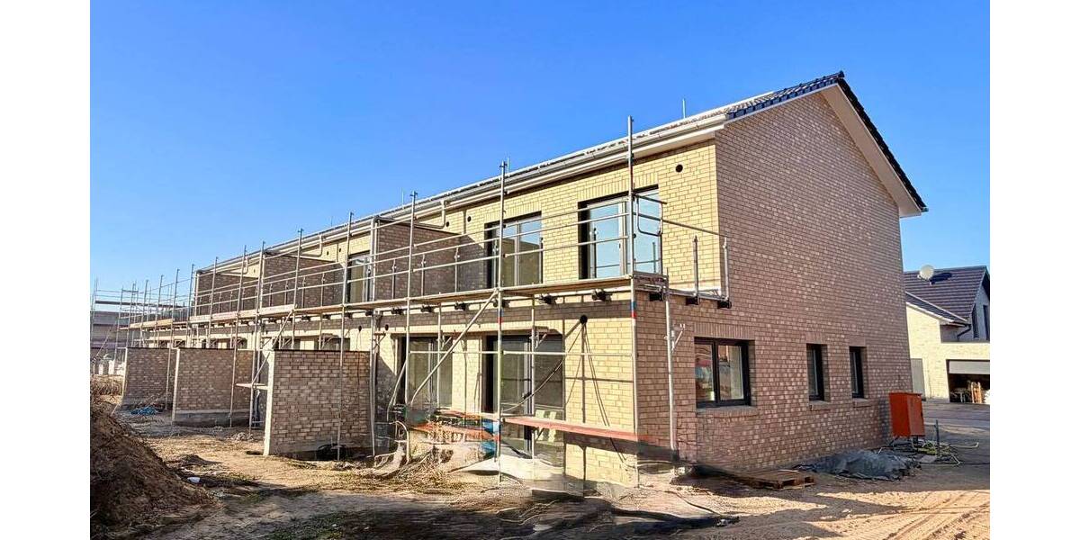 Reihenmittelhaus Verden Dauelsen - 4 Zimmer, 123 m&sup2;, 1.600&euro; | Angebot:25970699