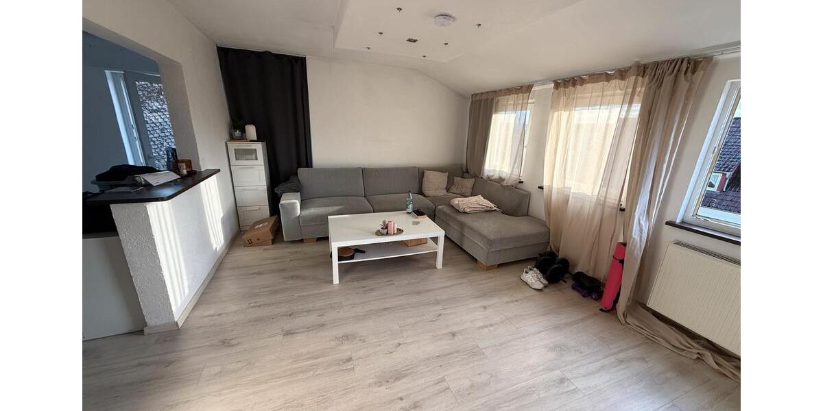 Dachgeschoßwohnung Herborn - 5 Zimmer, 75 m&sup2;, 650&euro; | Angebot:26246964
