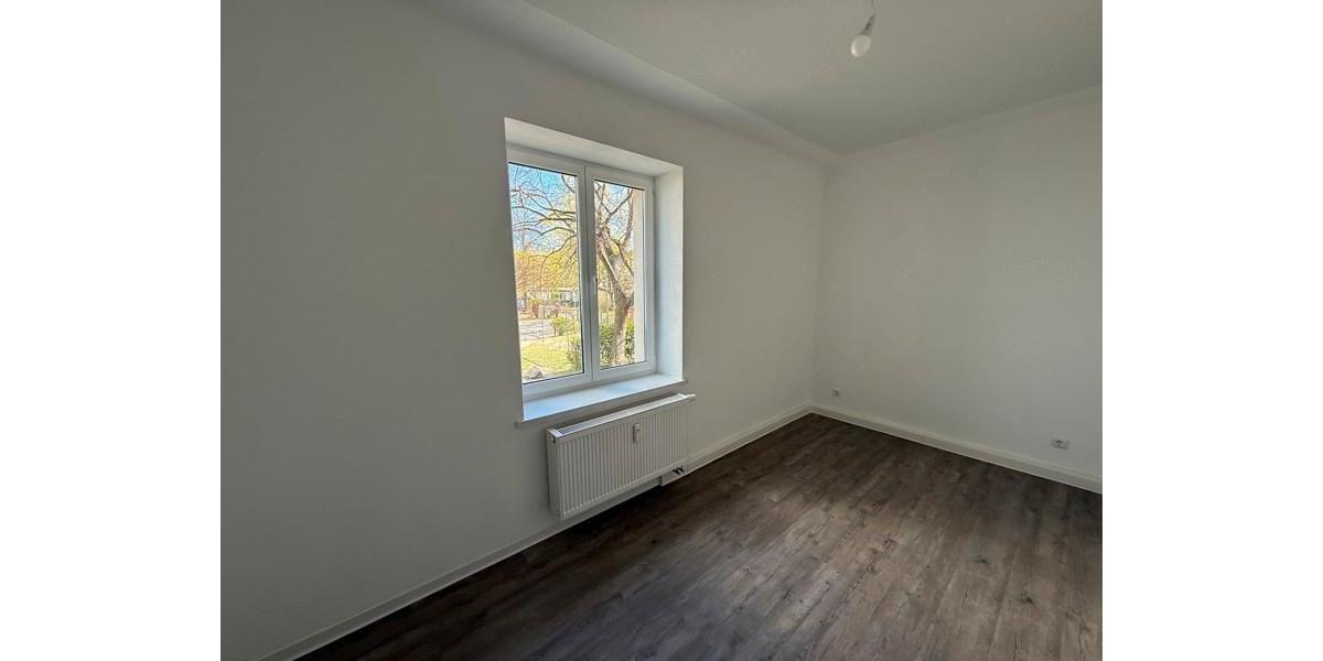 Erdgeschoßwohnung Dresden Cotta - 6 Zimmer, 124 m&sup2;, 1.086&euro; | Angebot:26684549