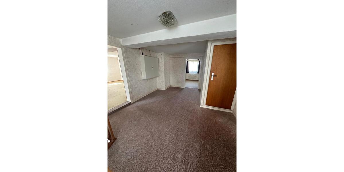 Mehrfamilienhaus, Wohnhaus Fuldabrück - 8 Zimmer, 178 m&sup2;, 1.250&euro; | Angebot:26294804