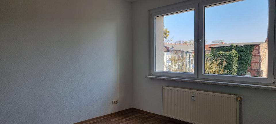 Etagenwohnung Malchin - 2 Zimmer, 49 m&sup2;, 300&euro; | Angebot:25805177