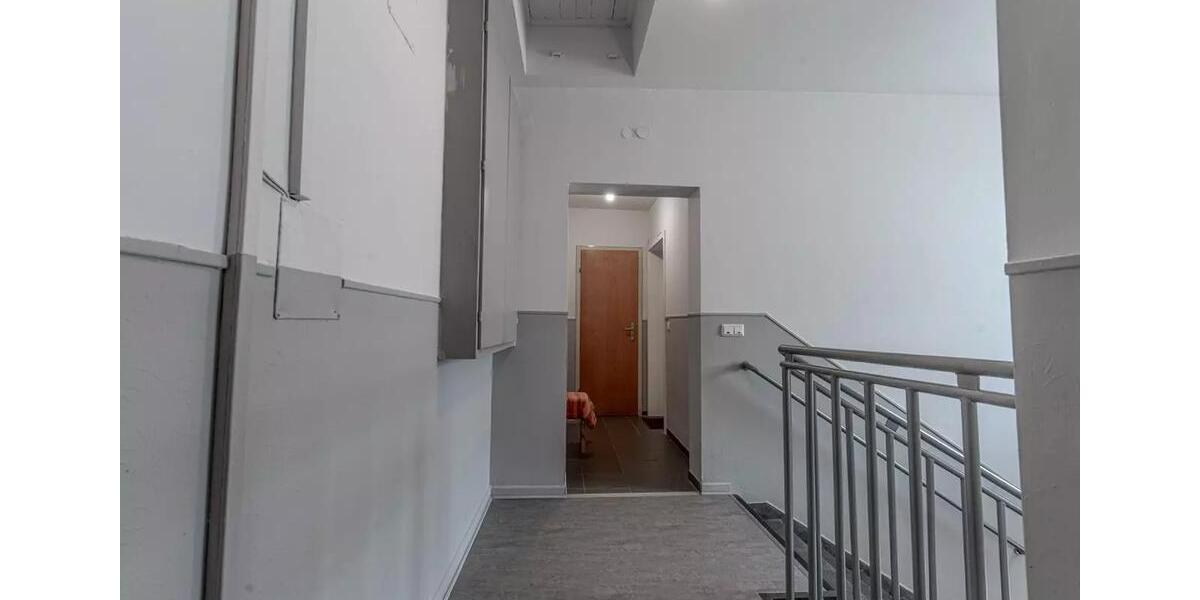 Etagenwohnung Saarbrücken - 1 Zimmer, 28 m&sup2;, 645&euro; | Angebot:26578398