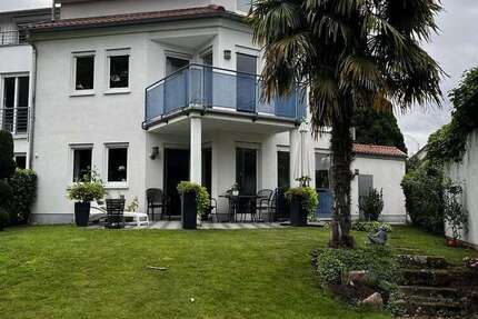 Haus zum Mieten in Heidelberg-Handschuhsheim 2.800 € 200 m²