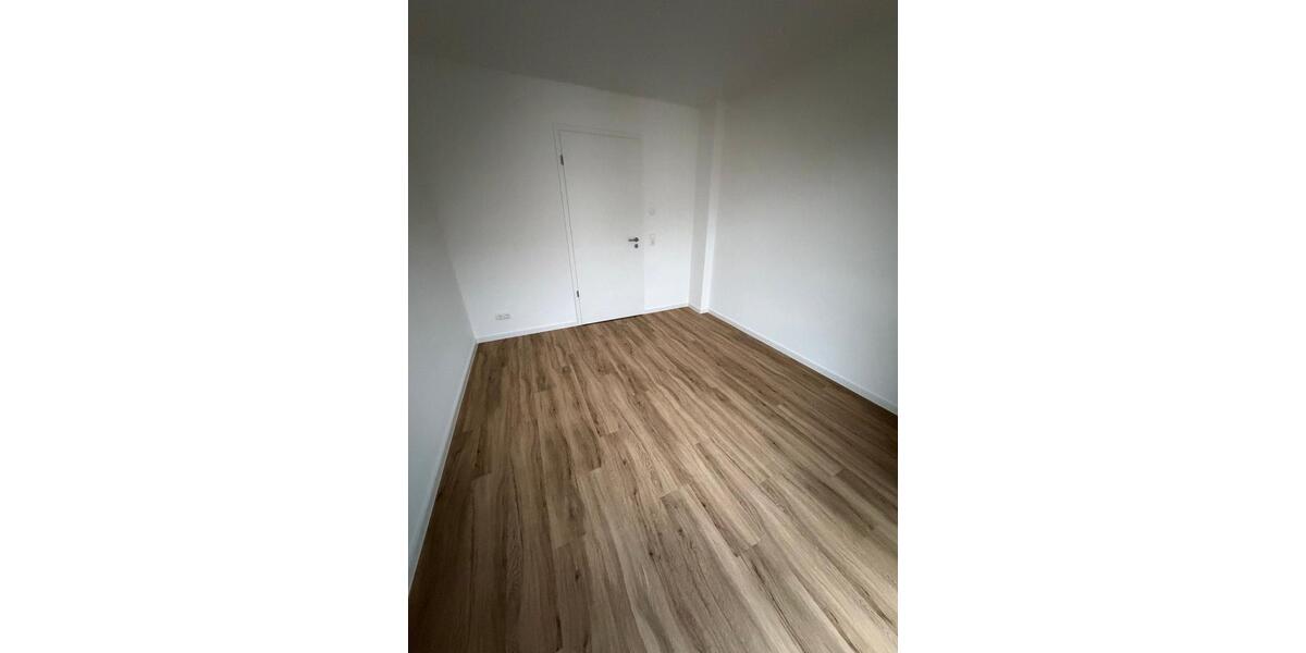 Etagenwohnung Heide - 5 Zimmer, 113 m&sup2;, 1.525&euro; | Angebot:26478753