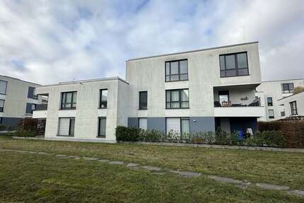 Wohnung Ingolstadt Südost - 3 Zimmer, 94 m&sup2;, 1.300&euro; | Angebot:25139410