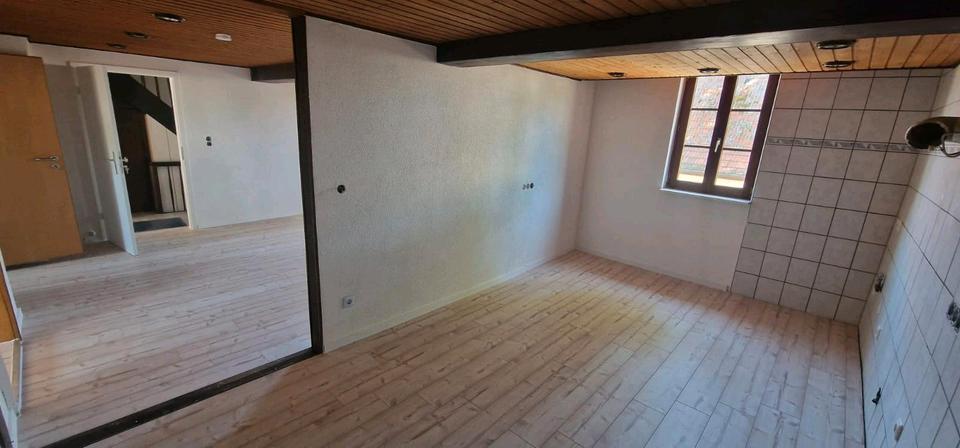 Etagenwohnung Dreisen - 2 Zimmer, 60 m&sup2;, 550&euro; | Angebot:25382143