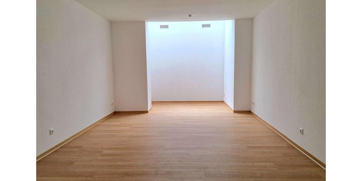 Erdgeschoßwohnung Leipzig Paunsdorf - 4 Zimmer, 100 m&sup2;, 950&euro; | Angebot:26013554