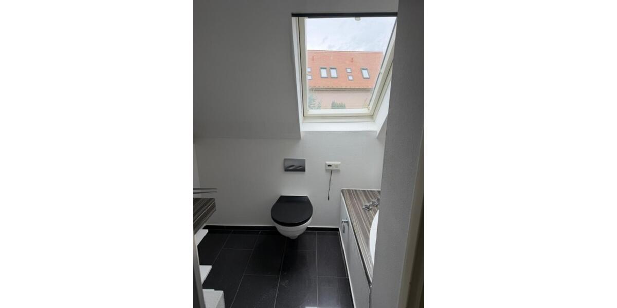 Dachgeschoßwohnung Pfungstadt - 2 Zimmer, 65 m&sup2;, 1.350&euro; | Angebot:25881717