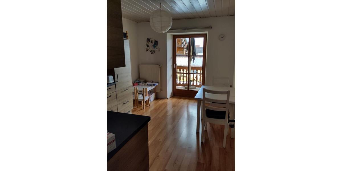 Etagenwohnung Fridolfing - 2 Zimmer, 78 m&sup2;, 900&euro; | Angebot:25054734