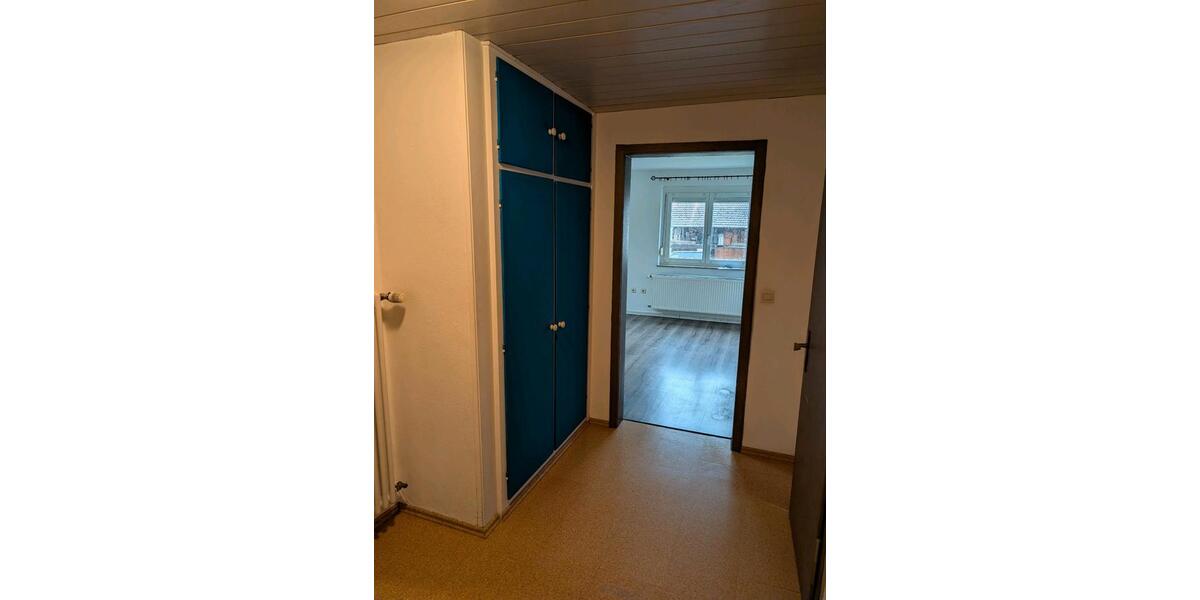 Dachgeschoßwohnung Eberdingen - 3.5 Zimmer, 64 m&sup2;, 640&euro; | Angebot:26374167